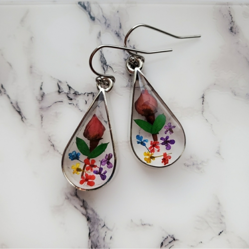 New Pressed Flower Teardrop Earrings - Picture 1 of 8